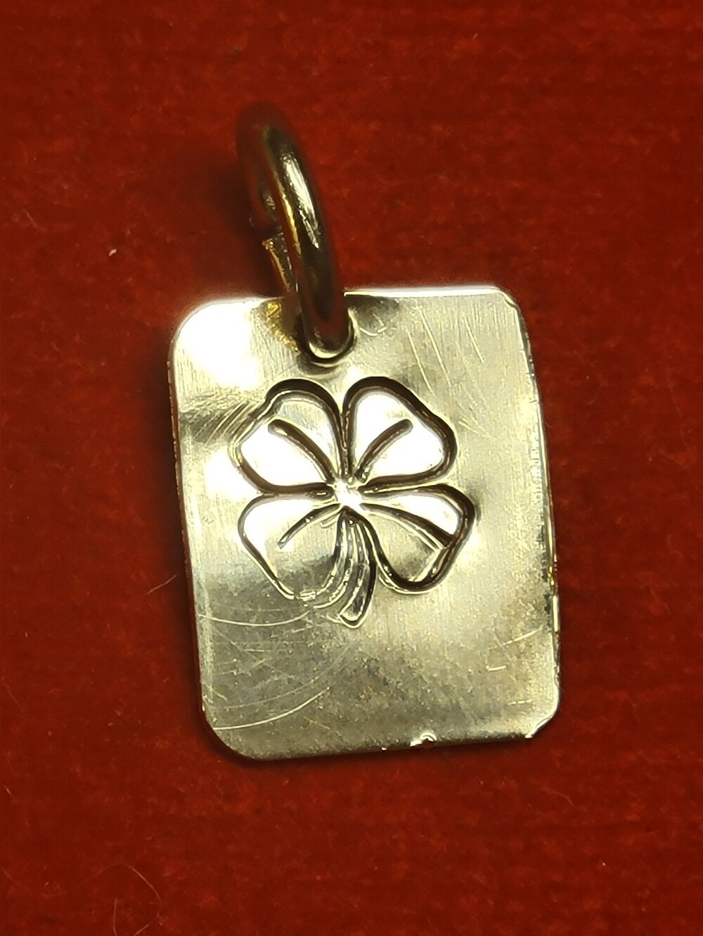 Silver Lucky charm Pendant - .5g - 4 Leaf Clover 14mm Long